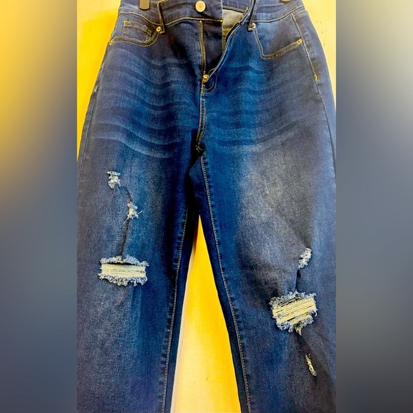 GRAPENT Jeans, High Waisted Distressed Straight Leg Ripped, Size 12 - Picture 2 of 6